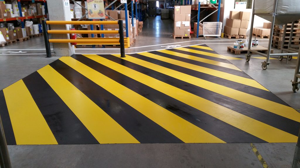 Marquage au sol, usine
